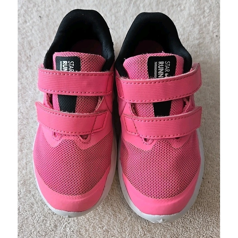 Nike Star Runner Size 9C Black & Pink Starps